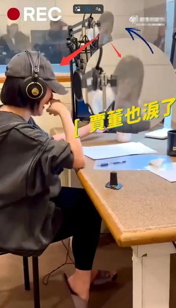 原創大S離世後第一個跨年，小S帶媽媽看煙花，S媽眼含熱淚惹人心疼