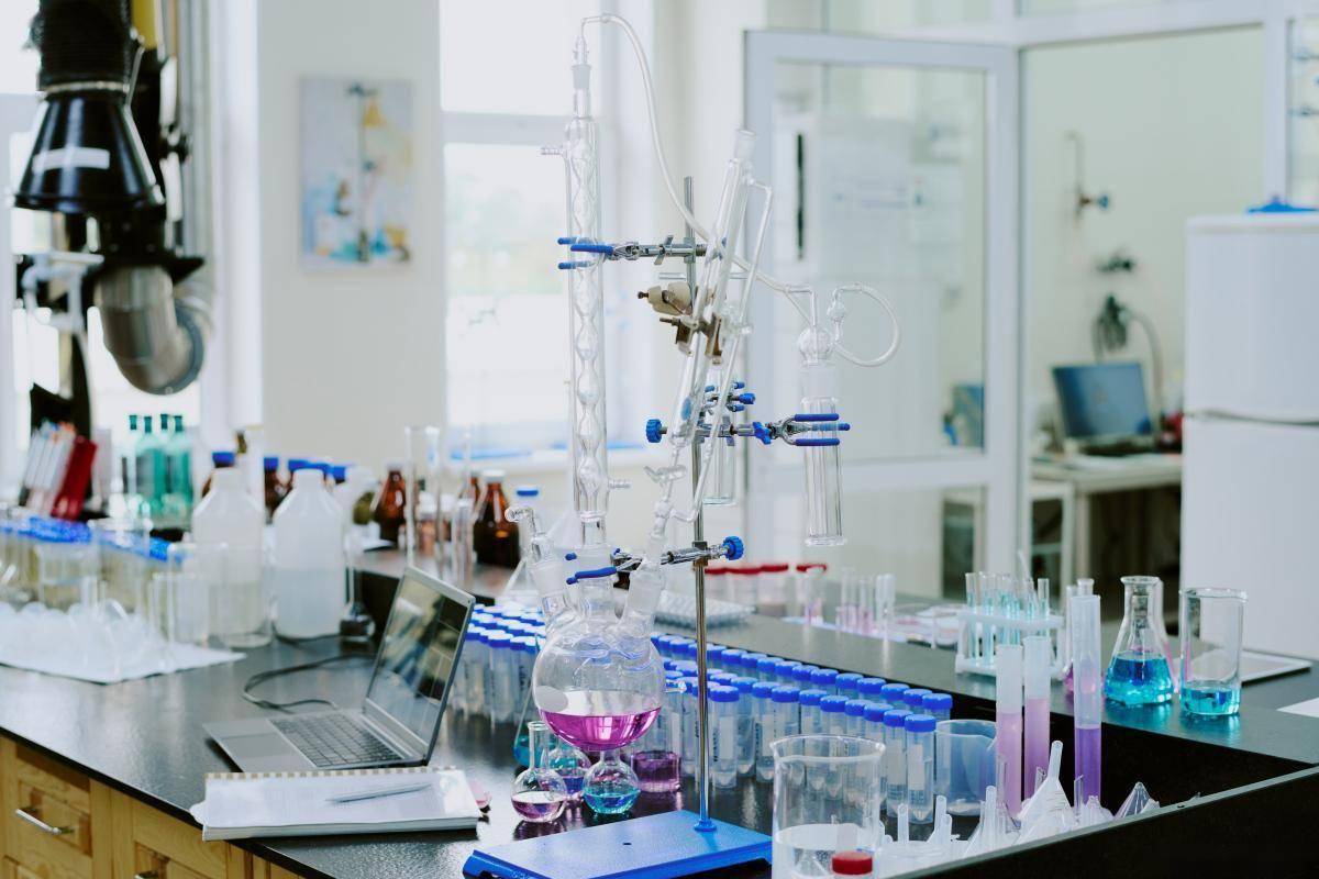 鞋類耐磨性檢測機構，鞋類耐磨性測試方法