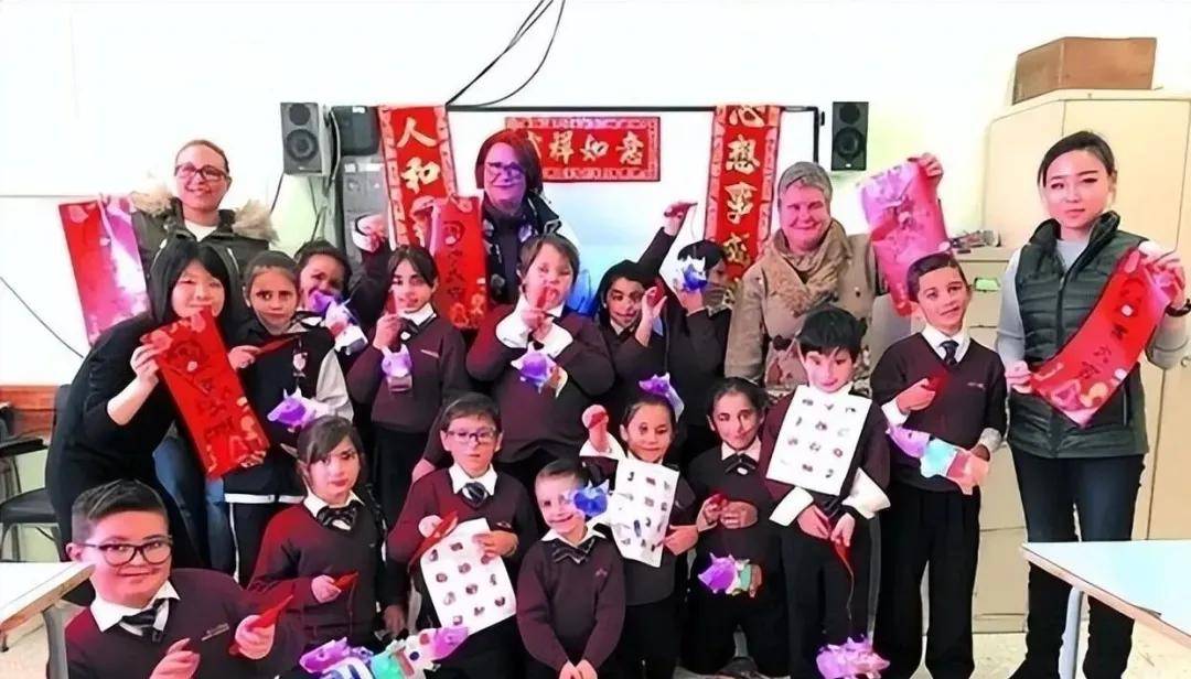 原創全球最小發達國家：美女遍地，快被中國“買”下，中國移民佔87%